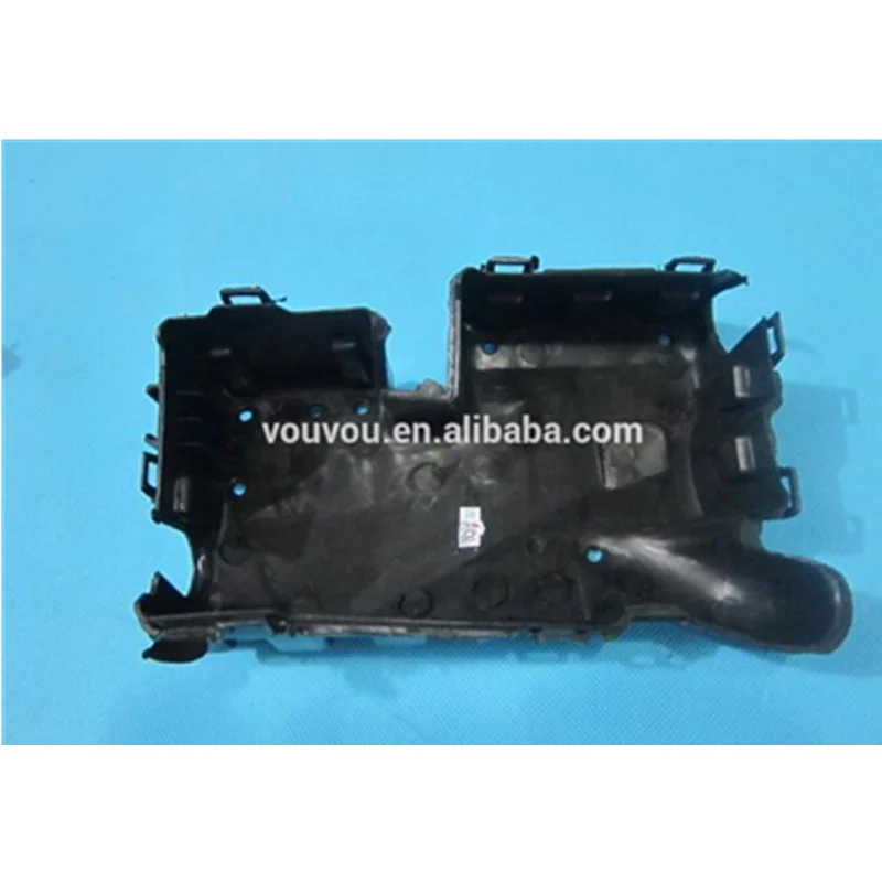 

Body parts main fuse block lower cover BBM5-66-767 for Mazda 3 2008-2012 BL