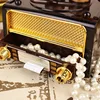 Retro Recorder Music Box Couple Kissing Musical Case Valentine's Day Gift for Boy and Girl Friends Home Decoration Crafts 4