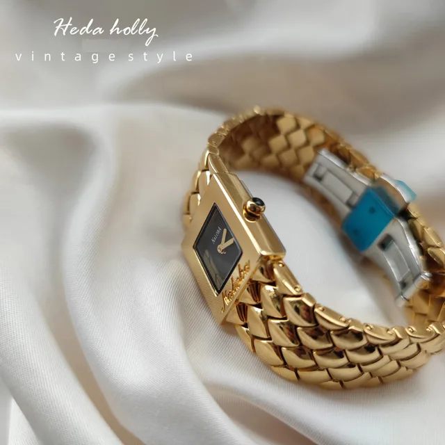 New designer 2022 - Royal high quality square dial - gold retro style - luxury fashion lady bracelet 3