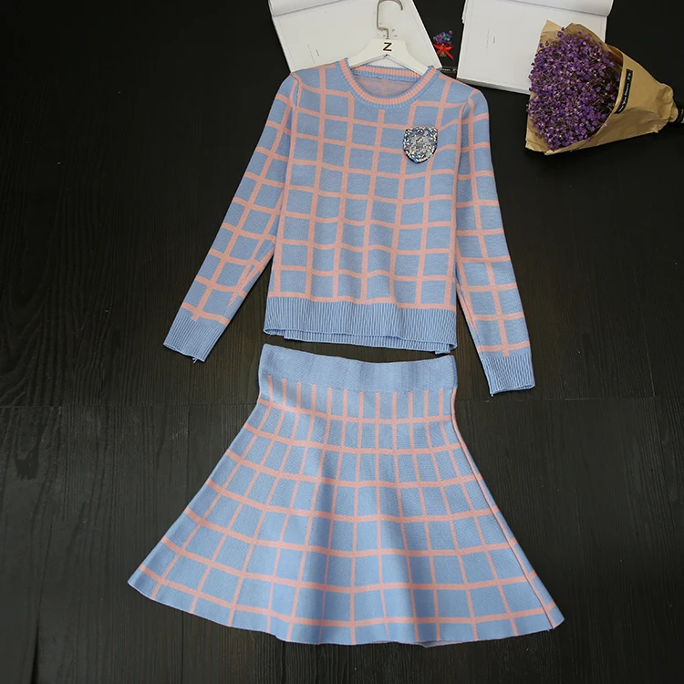 

2019 autumn fashion Knit Long-sleeve Sweaters Skirt Suits Women two piece set Sweet Beading Knit Top + A-line Skirt sets