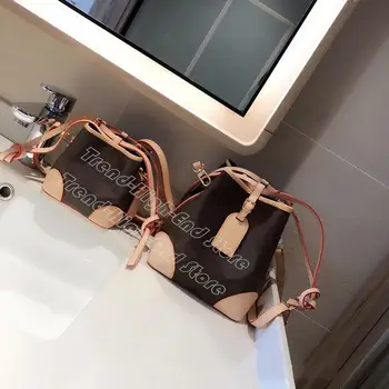 

HOT New Luxury Brand Ladies Shoulder Bag Fashion High Quality Genuine Leather Presbyopia Spot Pattern Bucket Bag Free Shipping12