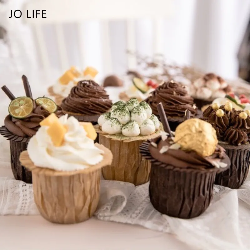 

JO LIFE 30pcs Lace Tulip Maffin Cupcake Gold Paper Cup Wrapper Liner Round Forms For Cup DIY Baking Decoration Tools