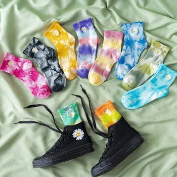

Daisy Tie-Dye Cotton Socks Men's Casual Sports Socks Hip-Hop Harajuku Street Clothing Skateboard Socks Breathable Unisex 35-43