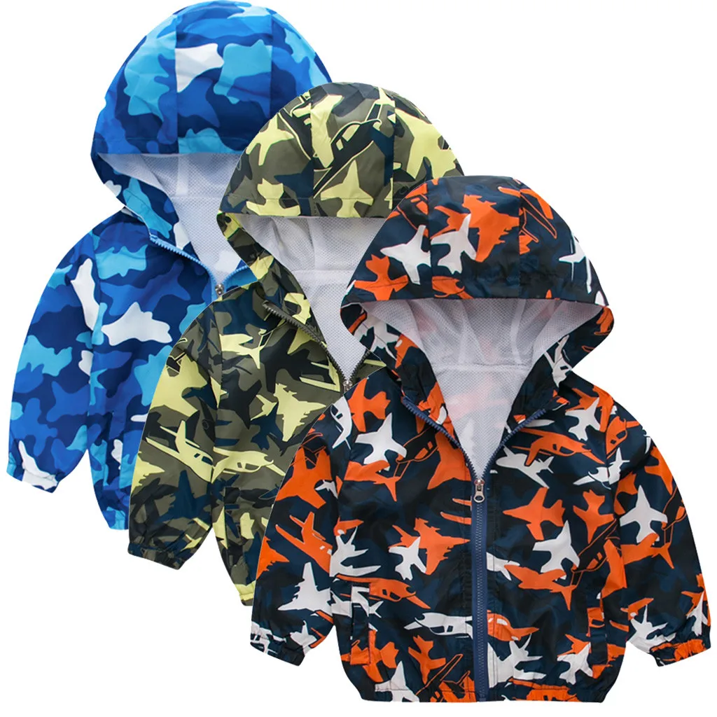 Детские ветрозащитные куртки; крутой летний повседневный костюм с рисунком для малышей; Верхняя одежда с капюшоном и длинными рукавами