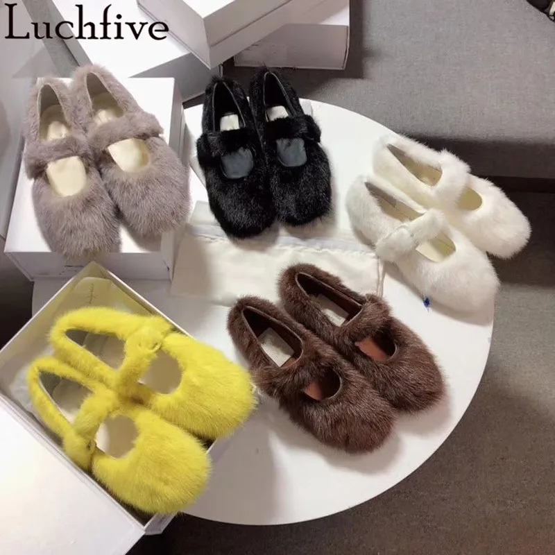 Fashion Wool Flat Shoes Women Round Toe Ladies Shoes Belt Buckles Lazy Loafers Yellow Winter Buty Damskie White Shoes Woman