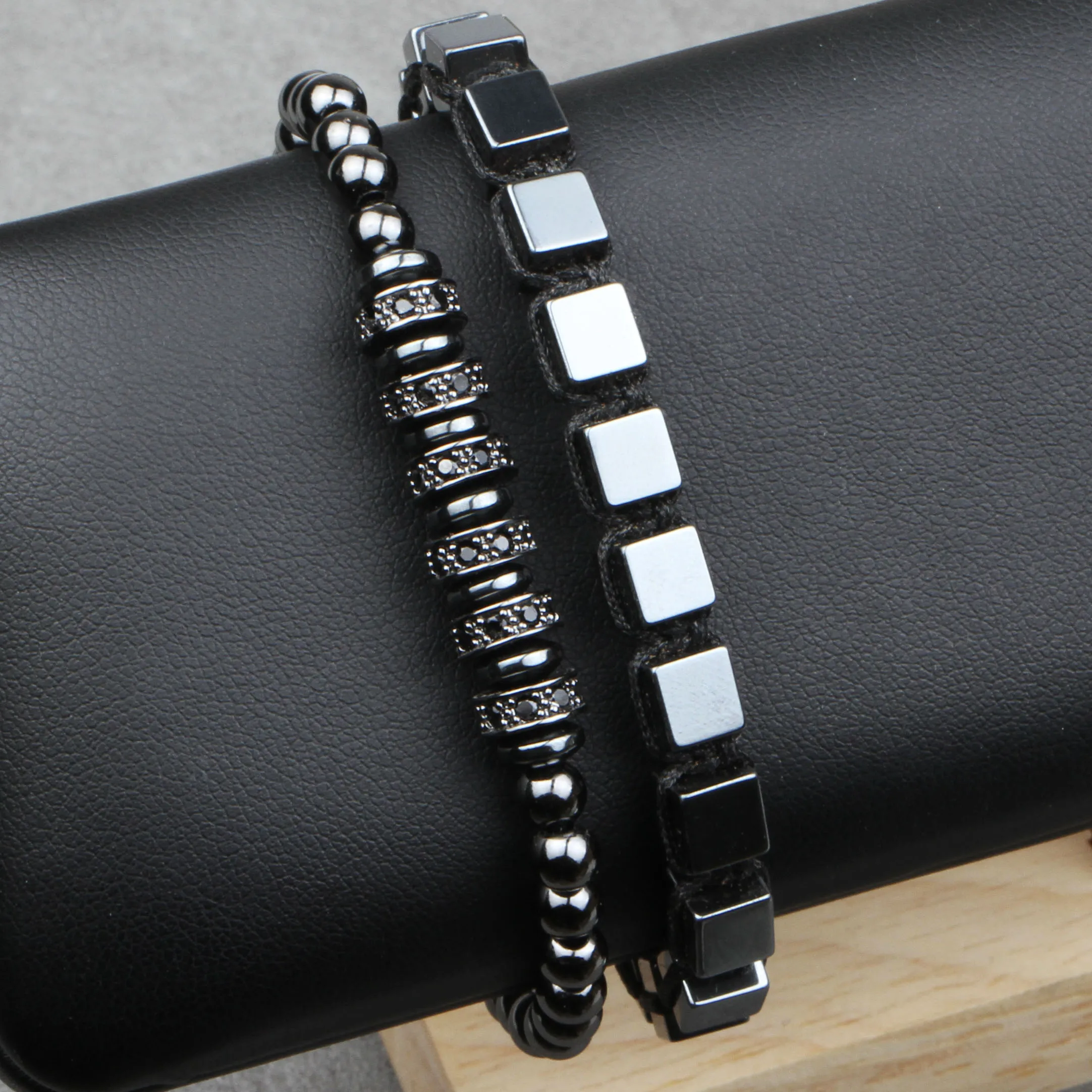 2Pcs New Classic Men Women Set Bracelet Fashion Square Hematite Wave Bangle And Micro Setting Accessories For Top Grade Jewelry