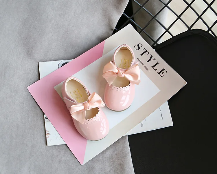 Summer Kids Shoe 2021 Spring Fashion Leathers Sweet Children Sandals For Girls Toddler Baby Breathable PU Out Bow princess Shoes boy sandals fashion