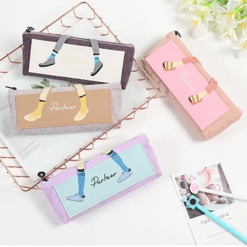 New Creative Wind Cute Girl Heart Sweet Japanese Party Pencil Bag Literary Stereo Personality Pencil Bags Pen purse bag Box