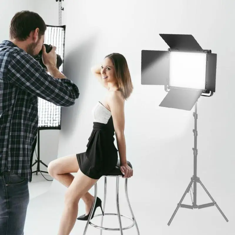 

L4500 3200K-5600K Bi-color LED Camera Video Light and AC Power Adapter Carry Bag Comfortable Accurate and Convenient