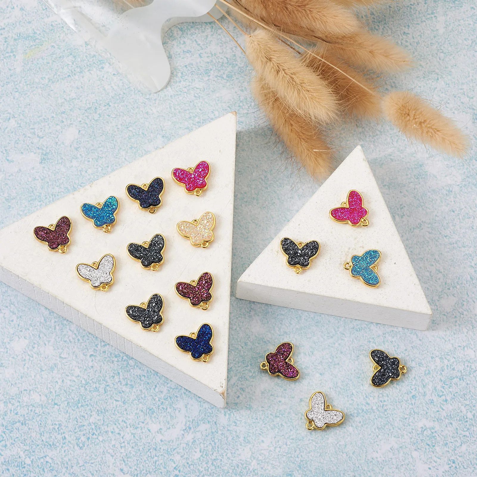 32Pcs Butterfly Brass Links Connectors Sequin Resin Charms Pendants Mix Color for DIY Necklace Earring Bracelet Jewelry Findings