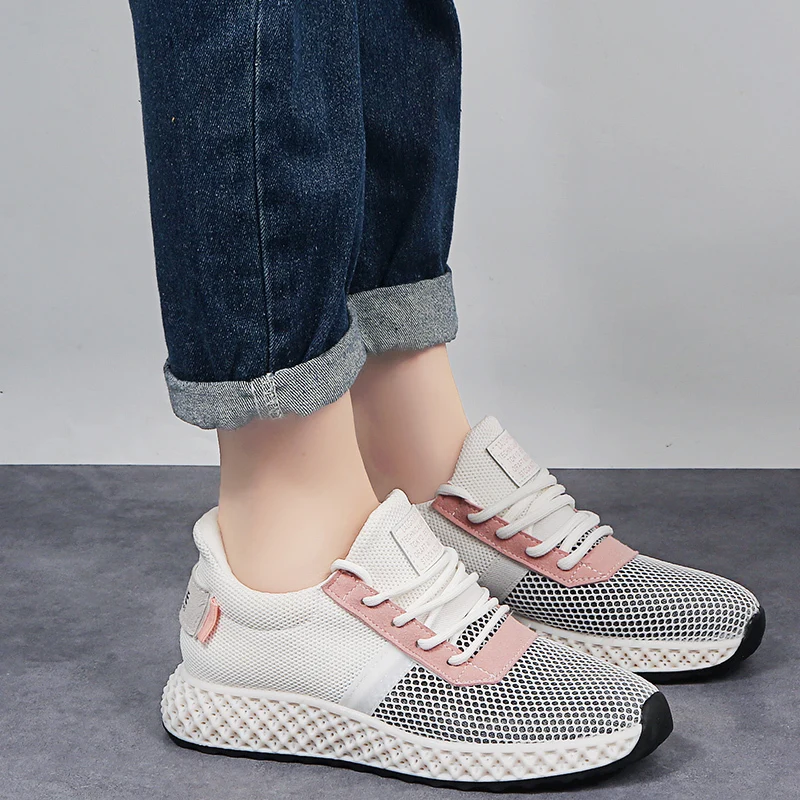 Breathable Mesh Running Shoes Comfortable Flat Platform Shoes Women Casual Lace-up Sneakers Women Flats Autumn Women Shoes