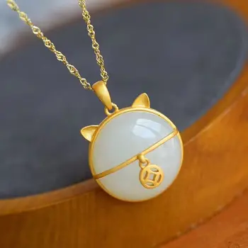 

Natural Hetian white jade pith animal shape pendant necklace Chinese style antique palace style craft gold women's brand jewelry