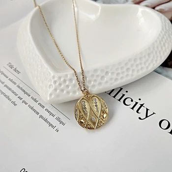 

Silvology 925 Sterling Silver Tuexture Chic Heart Pendant Necklace Original Gold Round Creative Necklace for Women Party Jewelry