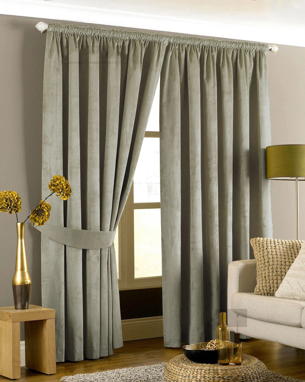 9452735753_1121197284