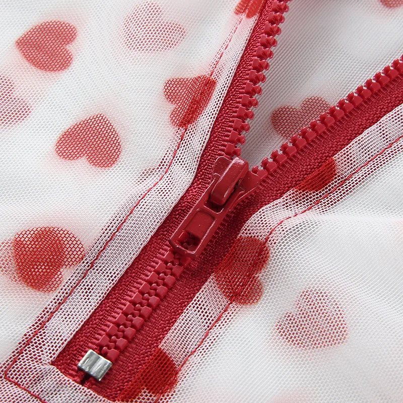 13194490320_763438280