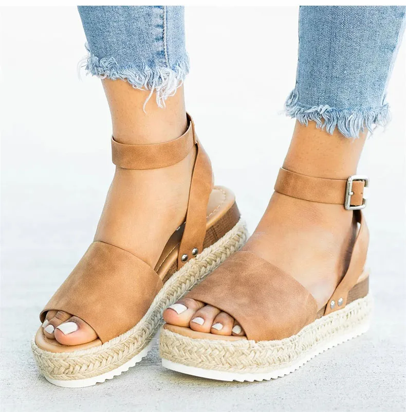 short platform sandals