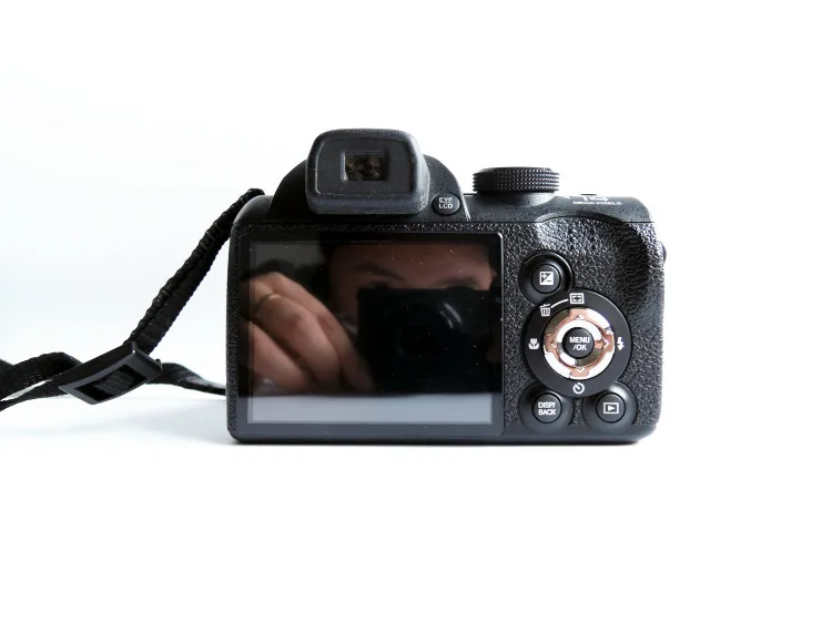 Б/у Fujifilm FinePix S4200 цифровой Камера 3-дюймовая пленка ЖК-дисплей дисплей Высокое качество Fujinon 24x Оптический зум объектив 14MP CCD 720p HD фильмы