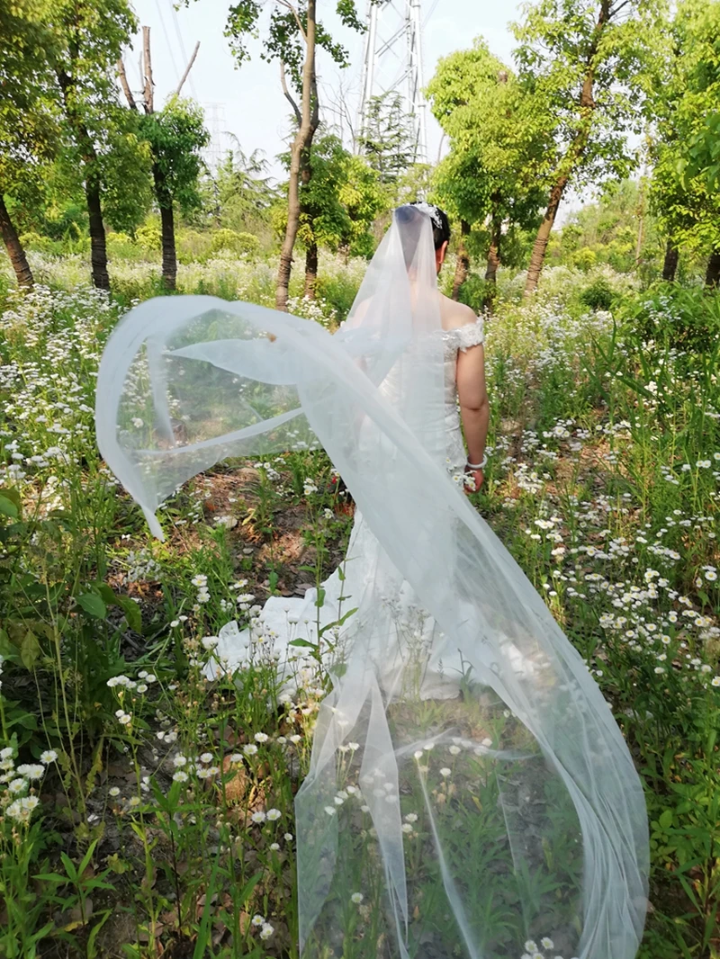 Fashion Off White Handmade Lace Wedding Veil 2 Meter 3 Meter Flowers Bridal Headdress Veu De Noiva voile Mariage Accessoirres