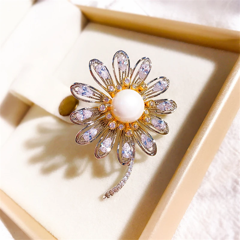 

Exquisite Sunflower Shape Brooch Cubic Zircon Jewelry Coat Dress Scarf Hat Pins Banquet Accessories Gifts broches Women Men