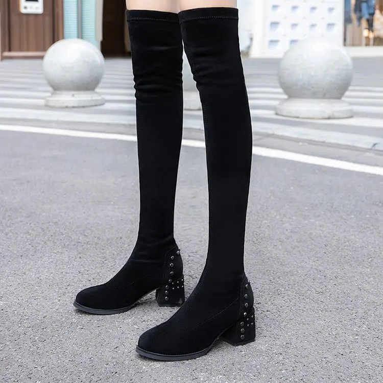 Женские ботфорты на толстом высоком каблуке; зимняя обувь; облегающие эластичные высокие сапоги до бедра; женские черные высокие сапоги;