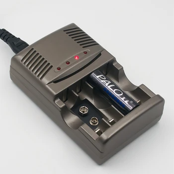 

4 Slots Battery charger Quick Charger Smart Intelligent Battery Charger for AA / AAA 9V NiCd NiMh Rechargeable Batteries