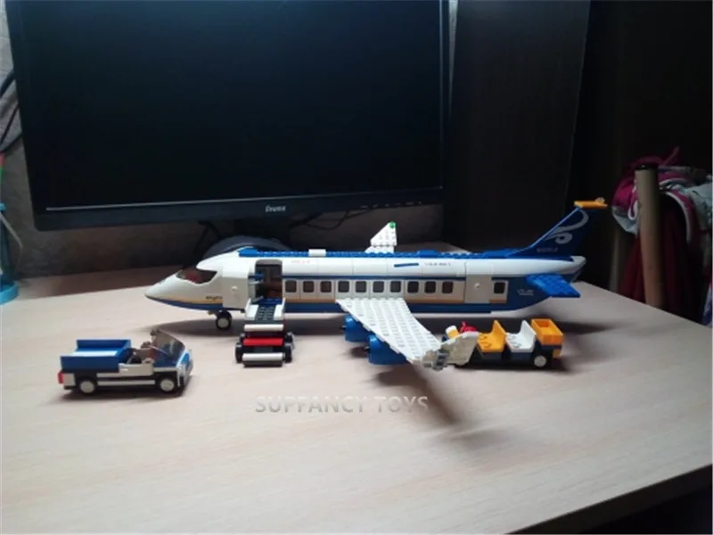 Avião da Cidade Ônibus de ar Blocos de Construção Brinquedos para Crianças Avião Conjuntos Aviões Faça Você Mesmo Aviação Técnica Crianças Tijolos 16 blocos de construção conjuntos aviões aviões diy