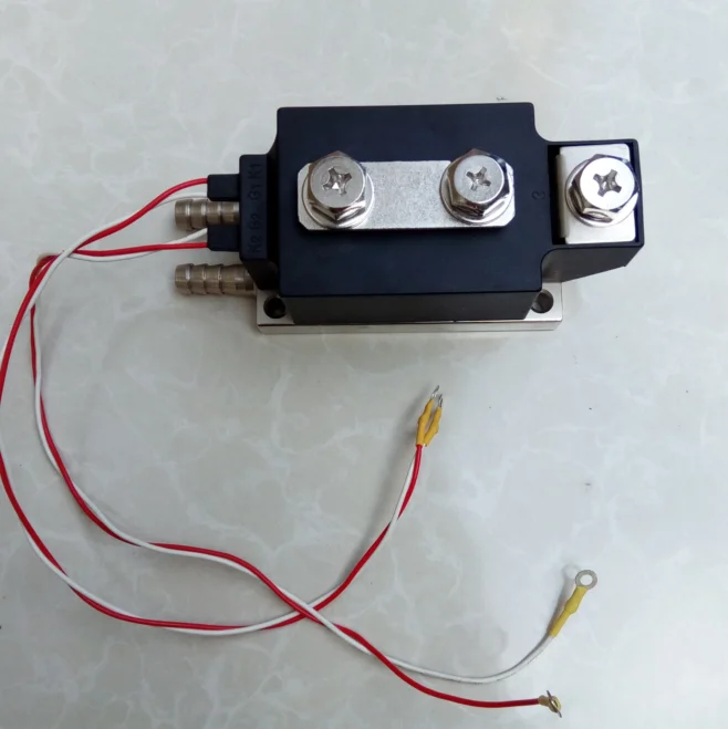 

SCR для точечной сварочной машины, 80-125KVA SCR для точечной сварочной машины, с водяным охлаждением SCR