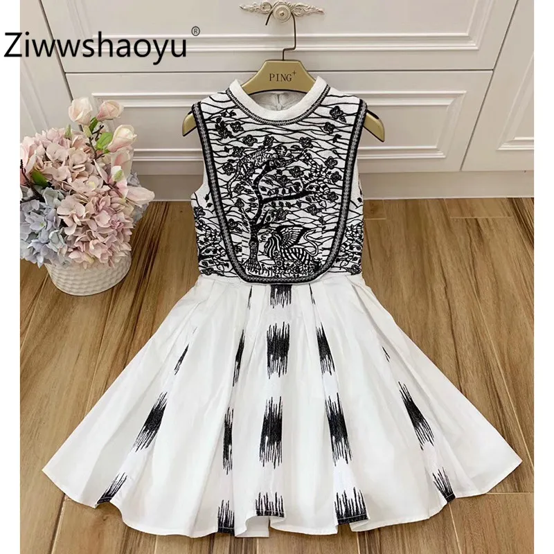 

Ziwwshaoyu Fashion Autumn Winter Animal Embroidery Cotton Dress Women Wool Section Tweed Mesh Lining Mini Dresses