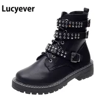 Lucyever/модные мотоциклетные ботинки с заклепками; Женские однотонные Черные ботильоны на массивной платформе; Женская Осенняя обувь года из искусственной кожи