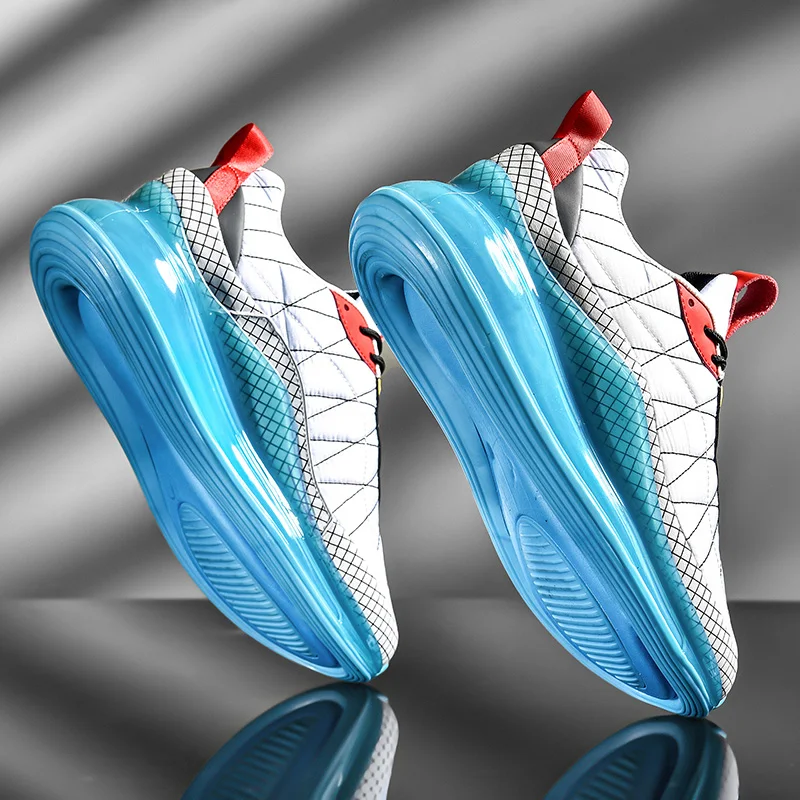 

New Fashion Breathable Running Shoes Men Comfortable Outdoor Sports Shoes High-quality Indoor Gym Shoes Casual chunky Sneakers