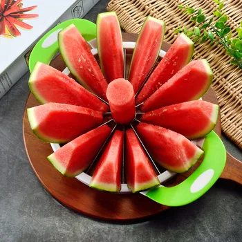

Stainless Steel Watermelon Cutting Artifact Creative Fruit Cutting Tool Melon Slicer