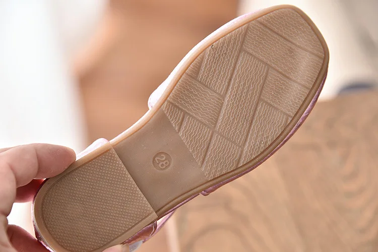 13140959760_71657445