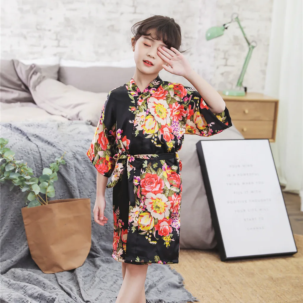 Новая одежда для малышей для девочек, с цветочным узором, из хлопка кимоно халаты пижамы мягкие летние Детская одежда для сна халаты 8,29
