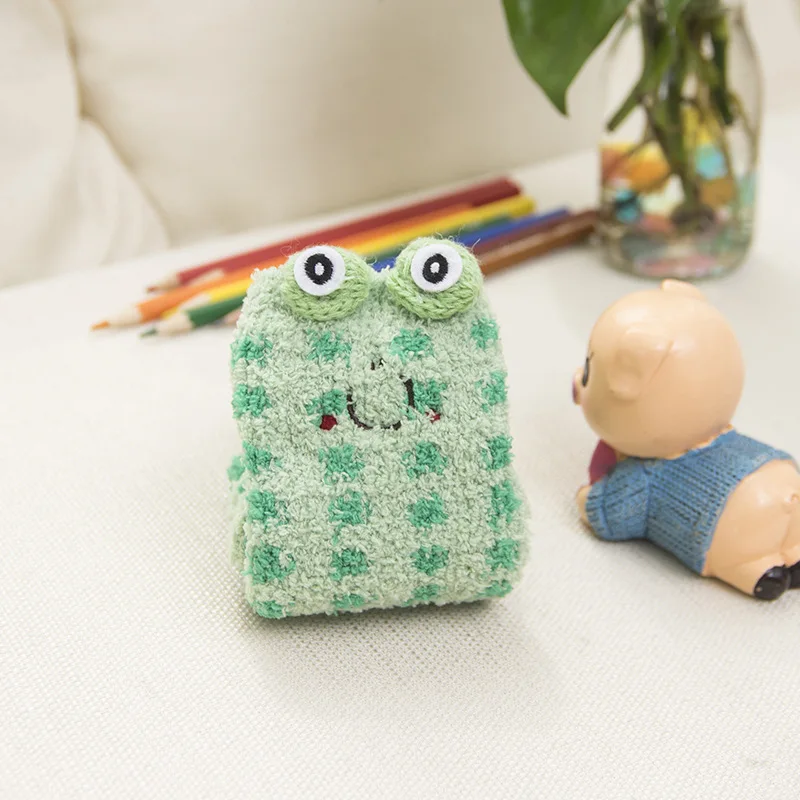 lv Детские рождественские носки зимние теплые Kawaii Носки для новорожденных Высококачественные мягкие полотенца коралловые бархатные ворсистые носки с рисунками животных носки носки детские гольфы для девочек детские - Цвет: lv