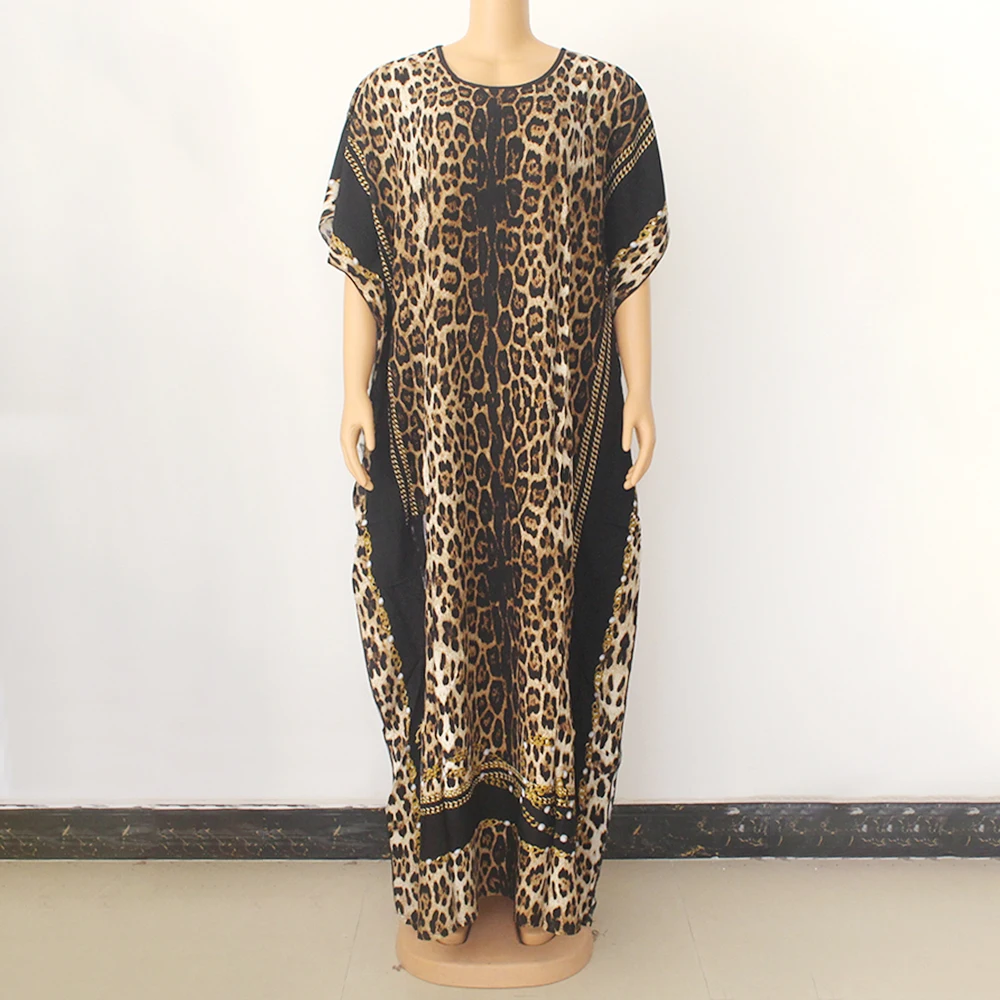 

Женское платье с рукавом летучая мышь, круглым вырезом и леопардовым принтом