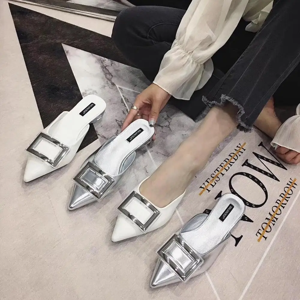 

Cover Toe Low Slides Slippers Platform Shoes Transparent Heel Jelly Flip Flops Sliders Glitter Pointed Summer 2019 PU Fabric
