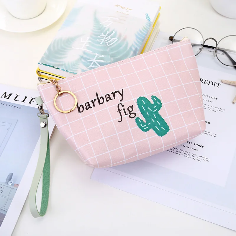 

PACGOTH Simple Cactus Pattern Cosmetic Bag With Zipper Large Storage Women Travel PU Leather Portable Toilet Bag Size 22*13*7cm