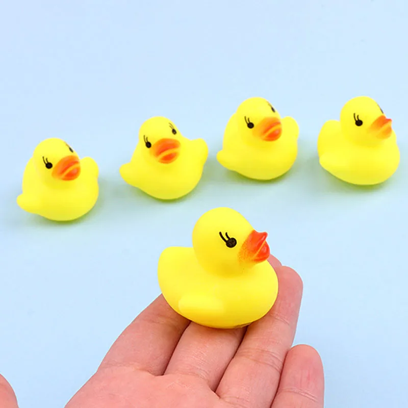 5Pcs/Set Kids Floating Bath Toys Mini Swimming Rings Rubber Yellow Ducks Fishing Net Washing Swimming Toddler Toys Water Fun