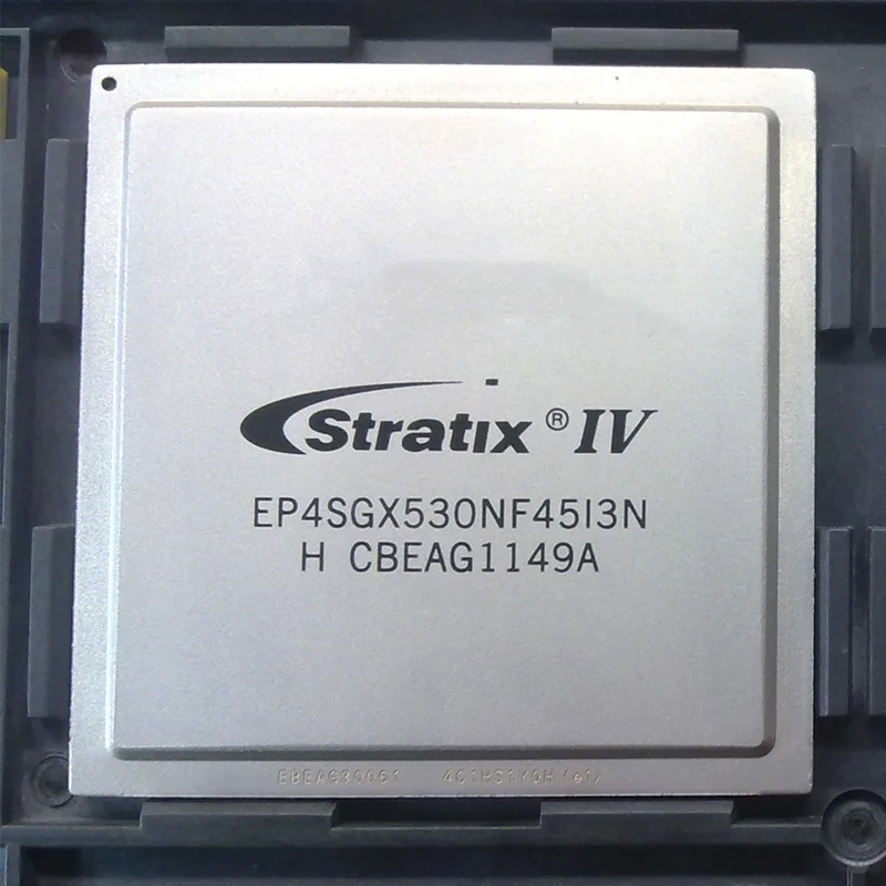 EP4SGX230KF40I3N EP4SGX360NF45I3N EP4SGX530NF45I3N 임베디드 FPGA