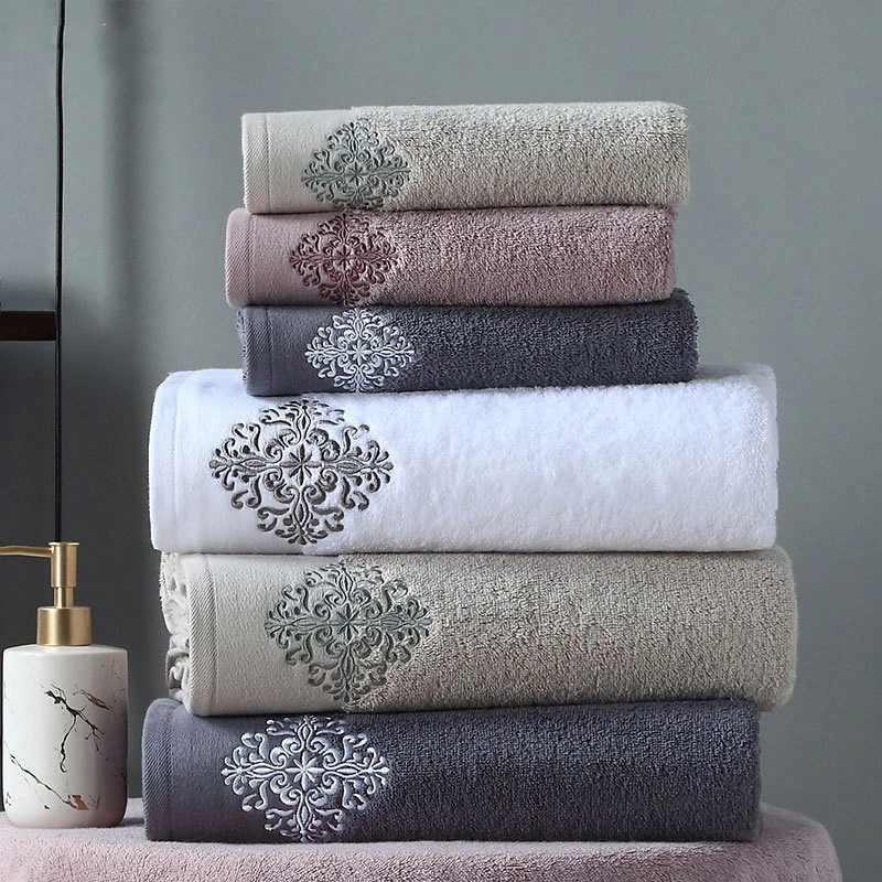 Bath Towels Cotton Towel Embroidery Adult Bath Towels Bathroom 140*80 cm Large Soft Cover Hotel Home Blanket Decoration Terry Wedding Gift