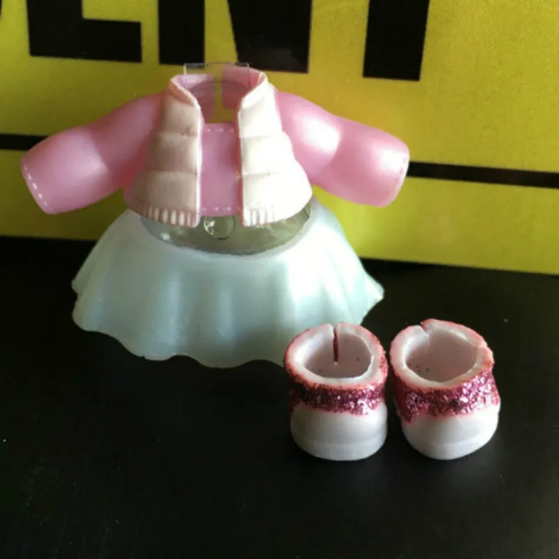 Juego de ropa de muñeca para L-OL, accesorios de botella y zapatos, lol, LO-L Original, colección de muñecos, drop 2020, 1 Juego