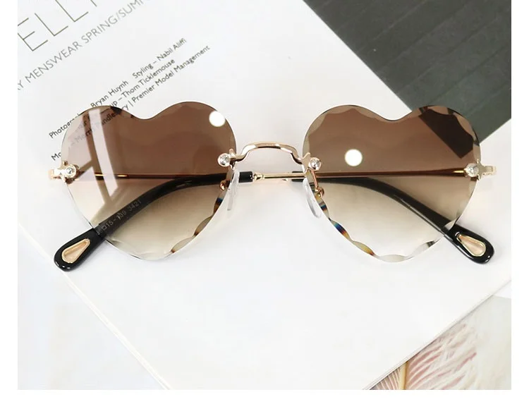 Ins модные забавные солнцезащитные очки в форме сердца новые ulzzang Harajuku милые европейские и американские уличные повседневные женские пляжные солнцезащитные очки - Цвет линз: 3