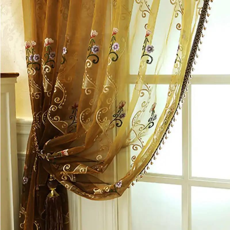 Wallpaper Cortinas marrones y beige Free HD