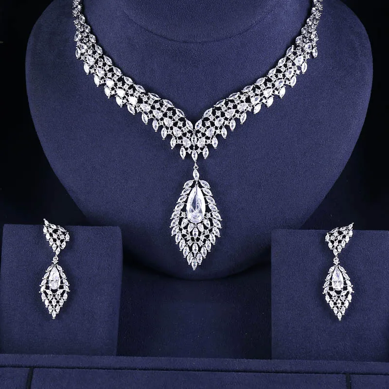 

LUXURY BEST QUALITY BRILLIANT CRYSTAL ZIRCON DROP EARRINGS AND NECKLACE DINNER JEWELRY SET WEDDING DRESS ACCESSARIES