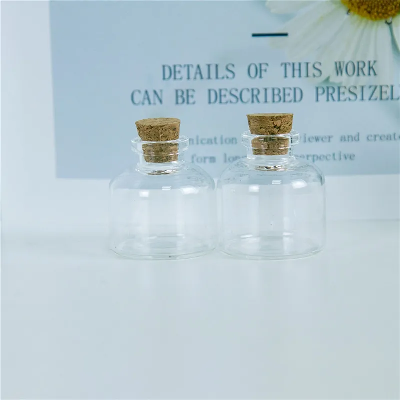 12pcs Factory very cute Glass vials 20ml Glass Bottles Small Bottles with Corks 37x40x12.5mm