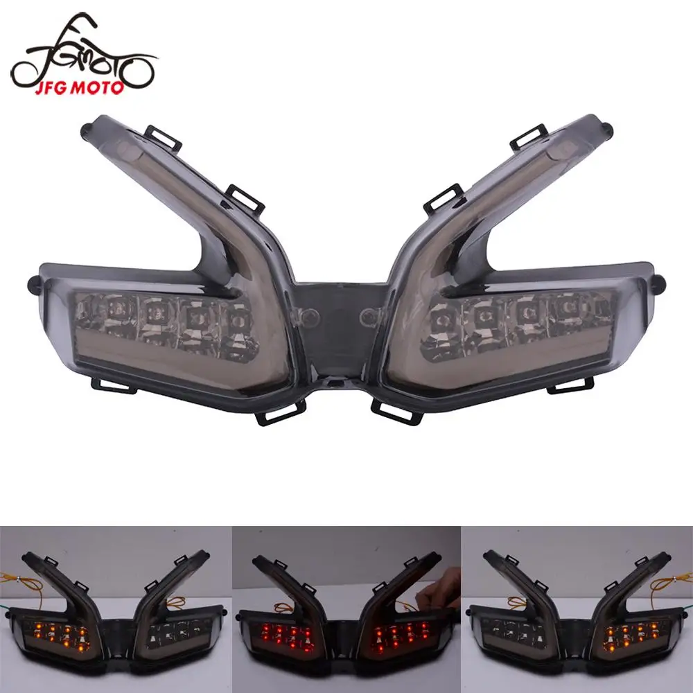 Feu Arrière LED Avec Clignotants Intégrés Fumé Pour DUCATI Panigale 899/1199 (2011-2015)
