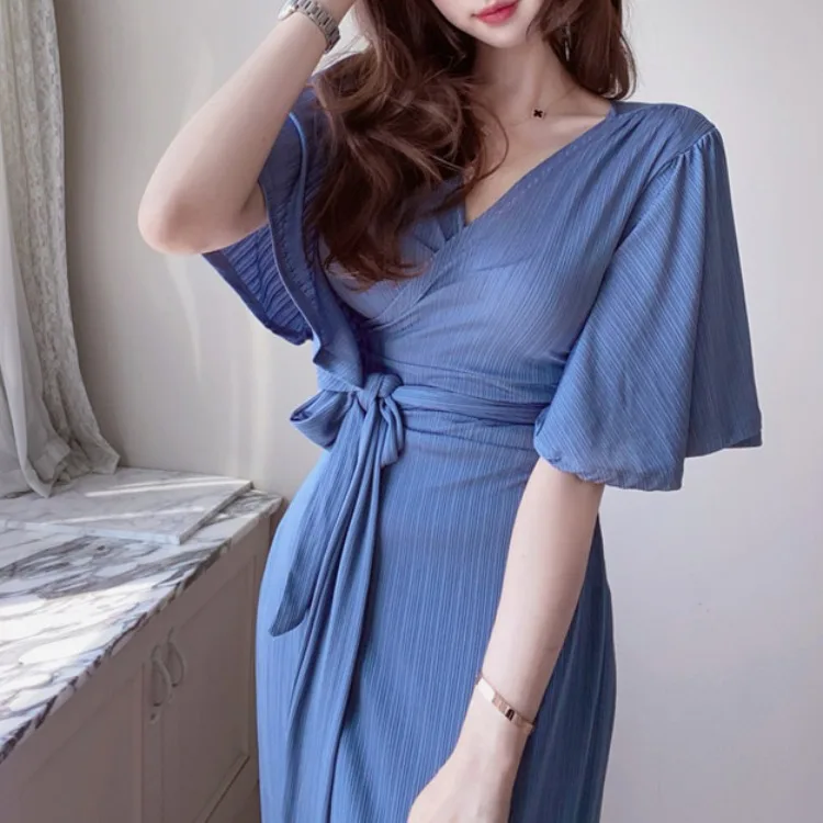

2020 summer new Korean style temperament V-neck lotus leaf sleeve lace-up wrap holiday sunscreen dress women