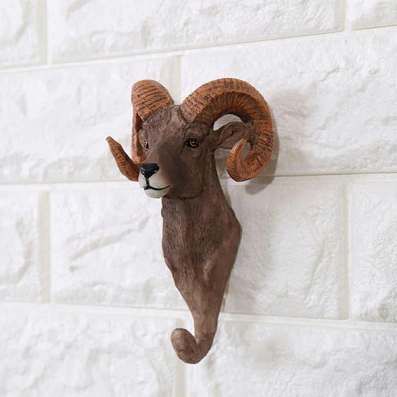 

1 Pcs Deer Head Creative Animals Head Hooks Wall Decoration Vintage Bedroom Cloth Coat Key Hanger Display Hook