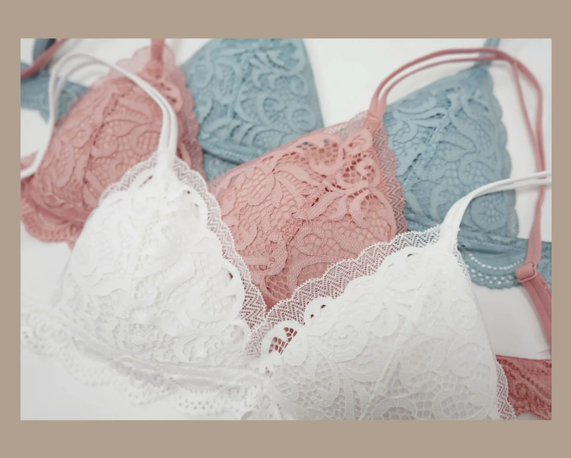 Французский wirrefree кружевной бюстгальтер набор треугольных чашек Bralette прозрачные кружевные трусики с высоким вырезом нижнее белье тонкое мягкое женское белье