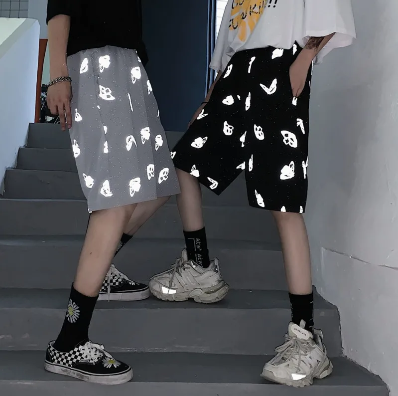 

2020 Summer New Youth Popular Korean Version Of Ins Reflective Printing Five-point Pants Fashion Casual Loose Straight Shorts
